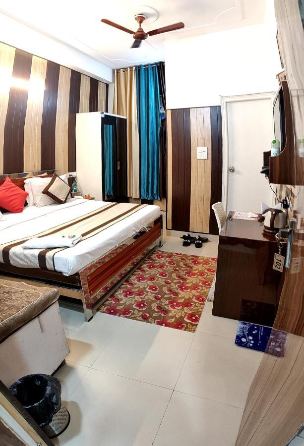 Hotel O Greno House Near Pvr Ansal Plaza Greater Noida Extérieur photo