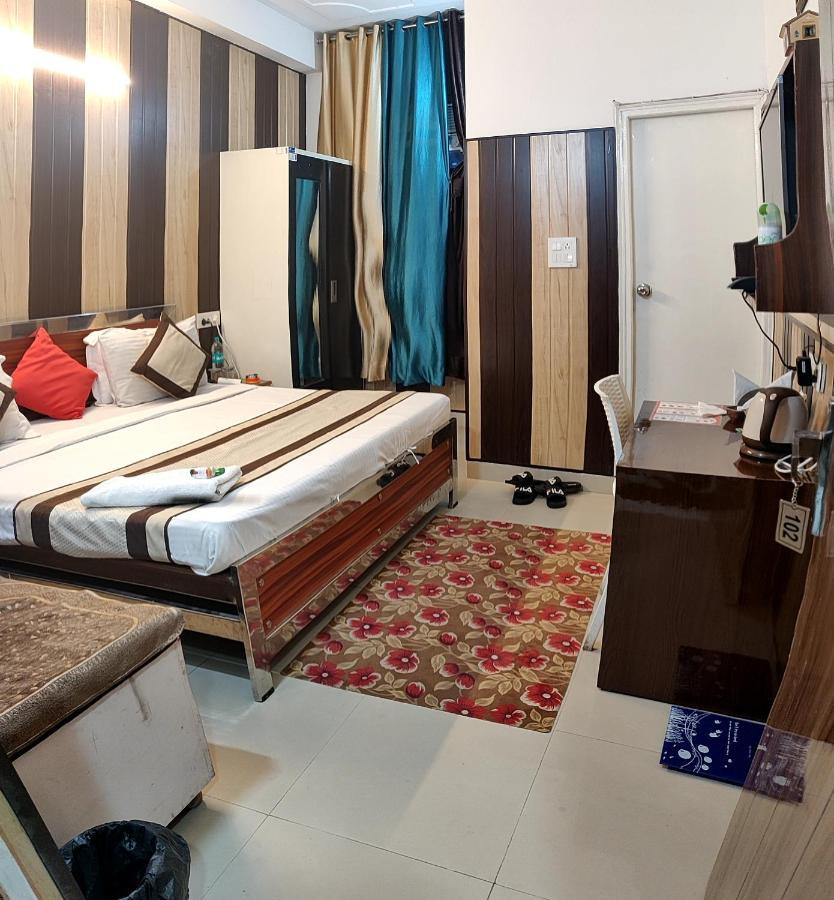 Hotel O Greno House Near Pvr Ansal Plaza Greater Noida Extérieur photo