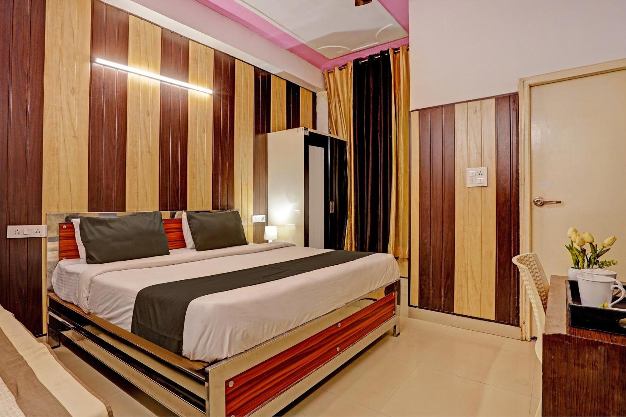 Hotel O Greno House Near Pvr Ansal Plaza Greater Noida Extérieur photo
